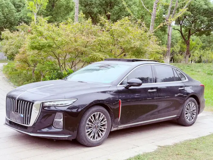 Hongqi H5 2023 Model 1.5T DCT Flag Rhythm Edition – фото 1