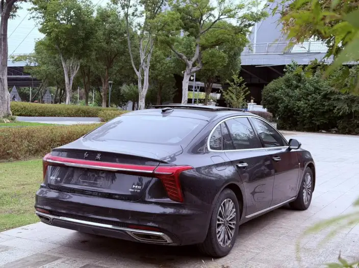 Hongqi H5 2023 Model 1.5T DCT Flag Rhythm Edition – фото 7