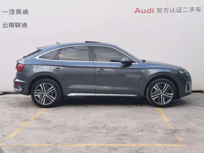 Audi Q5L Sportback 2021 Model 40 TFSI Luxury Model – фото 6