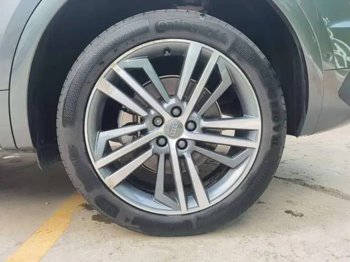 Audi Q5L Sportback 2021 Model 40 TFSI Luxury Model – фото 7