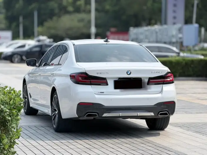 BMW 5 Series 2023 Model 530Li Leading Model M Sports Set