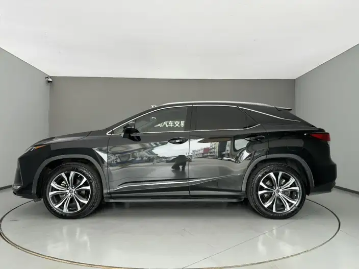 Lexus RX 2021 Model 300 4WD F SPORT – фото 3