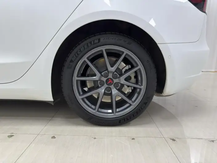 Model 3 2022 Model Rear-wheel drive version – фото 9