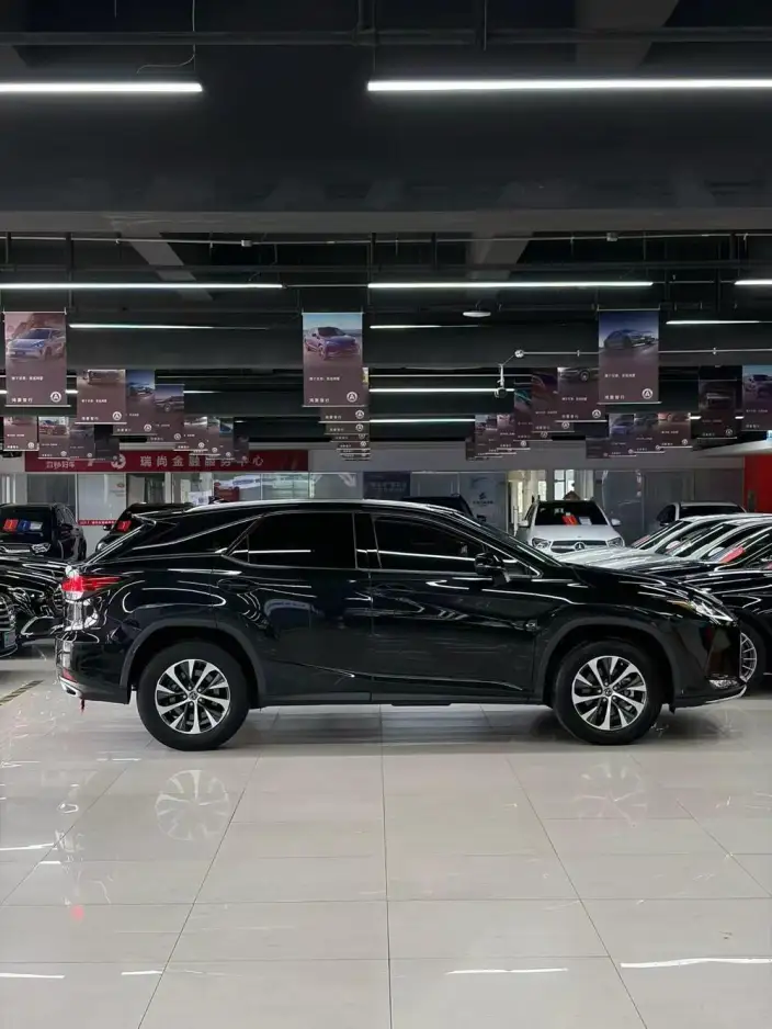 Lexus RX 2020 Model Facelift 300 2WD Elite Edition
