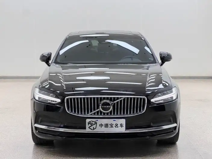 Volvo S90 2024 Model B5 Smart Range Deluxe Edition – фото 2