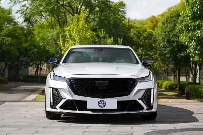 Cadillac CT5 2022 Model 28T Luxury Model – фото 2