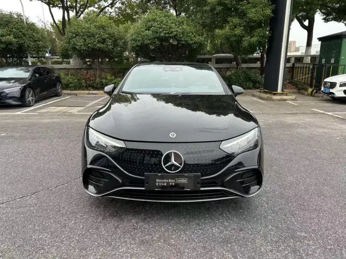 Mercedes-Benz EQE 2022 Model EQE 350 Deluxe Edition
