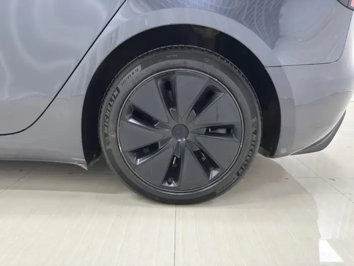 Model 3 2023 Model Rear-wheel drive version – фото 9