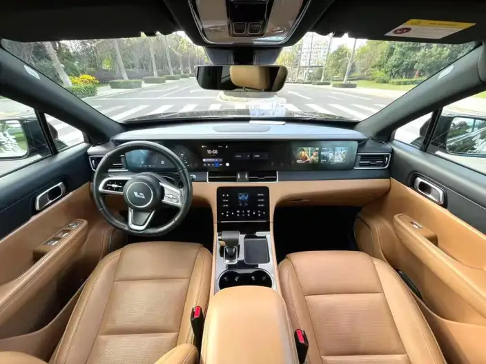Li Auto ONE 2021 Model Extended Range 6 seat Edition – фото 7