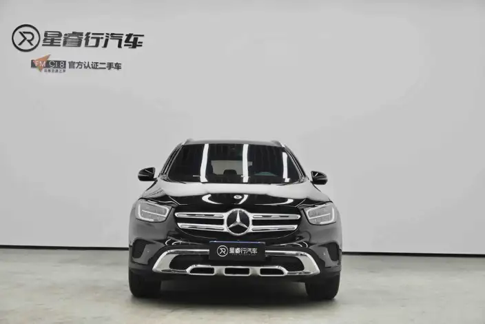 Mercedes-Benz GLC 2021 Model GLC 260 L 4MATIC Dynamic Model – фото 2