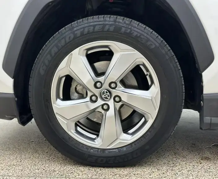 Toyota RAV4 2020 Model 2.0L CVT 2WD Fashion Plus Edition – фото 8