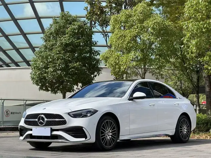 Mercedes-Benz C-Class 2024 Model C 260 L Sports Edition – фото 1