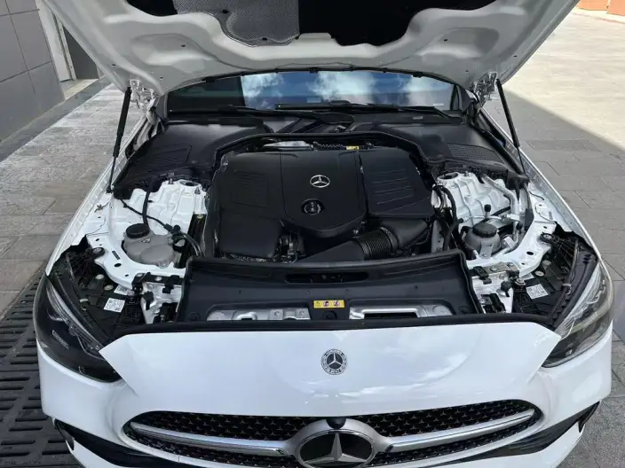 Mercedes-Benz C-Class 2024 Model C 260 L Sports Edition – фото 9