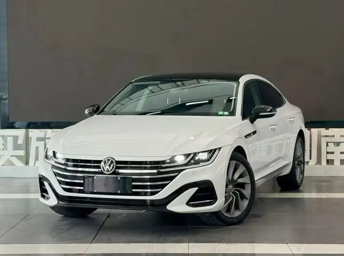 Volkswagen CC 2021 Model 380TSI Eye-catching version – фото 1