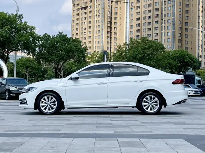 Volkswagen Bora 2021 Model 1.5L Automatic Comfort Zhilian Edition – фото 4
