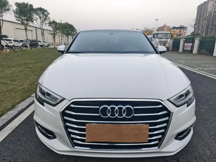 Audi A3 2020 Model Limousine 35 TFSI Fashion Model China VI – фото 2