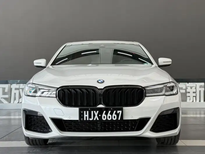 BMW 5 Series 2022 Model Facelift 530Li Leading Model M Sports Set – фото 2