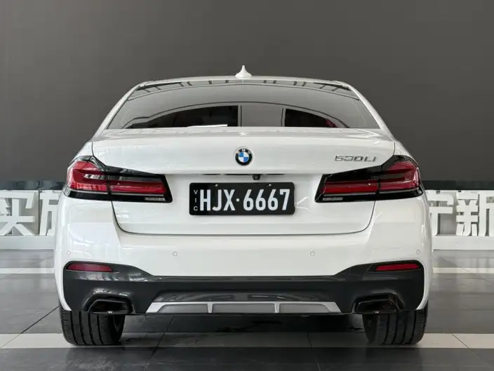 BMW 5 Series 2022 Model Facelift 530Li Leading Model M Sports Set – фото 6