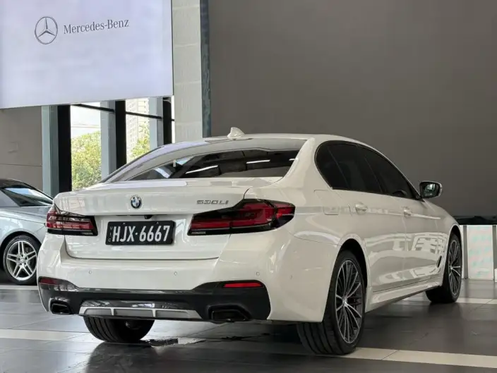 BMW 5 Series 2022 Model Facelift 530Li Leading Model M Sports Set – фото 7