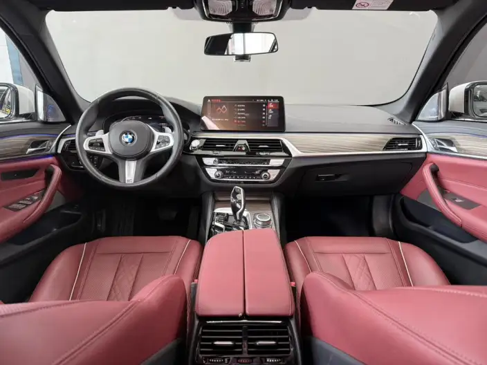 BMW 5 Series 2022 Model Facelift 530Li Leading Model M Sports Set – фото 10