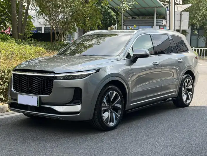Li Auto ONE 2021 Model Extended Range 6 seat Edition – фото 1