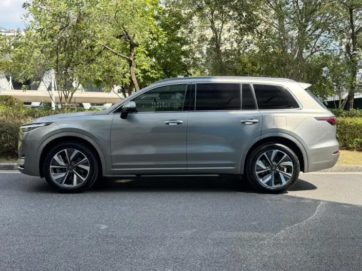 Li Auto ONE 2021 Model Extended Range 6 seat Edition – фото 3