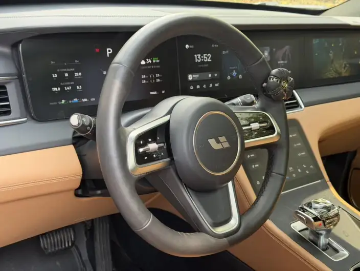 Li Auto ONE 2021 Model Extended Range 6 seat Edition – фото 10