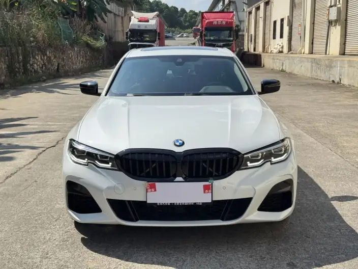 BMW 3 Series 2022 Model 325Li M Sports Night Set – фото 2