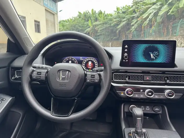 Honda Civic 2022 Model 240TURBO CVT Dynamic Edition – фото 7