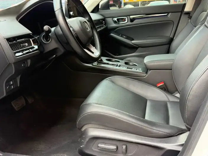 Model Ge 2022 Model 240TURBO CVT Deluxe Edition – фото 8