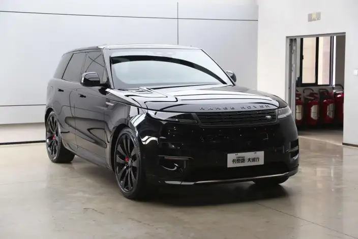 Range Rover Sport 2023 Model 3.0 L6 DYNAMIC HSE – фото 3