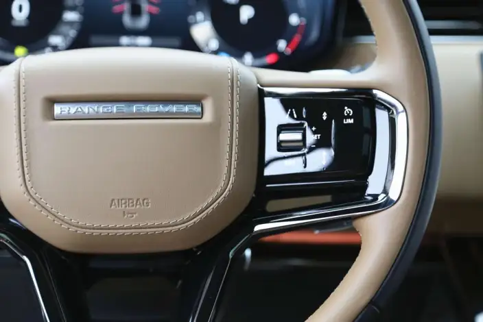 Range Rover Sport 2023 Model 3.0 L6 DYNAMIC HSE – фото 10