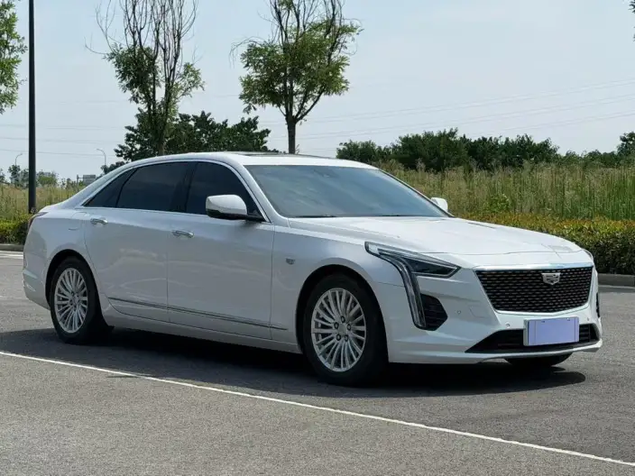 Cadillac CT6 2022 Model 28T Luxury Model – фото 3
