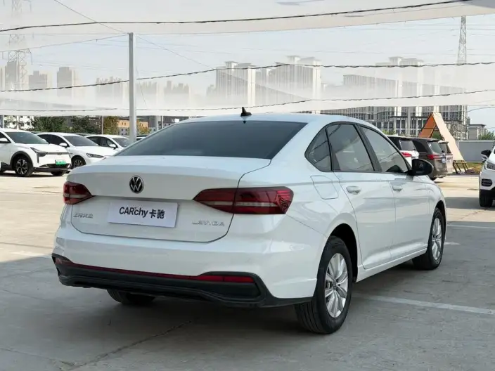 Volkswagen Lavida 2024 Model 1.5L Automatic Deyi Edition – фото 6