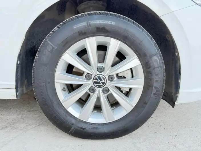 Volkswagen Lavida 2024 Model 1.5L Automatic Deyi Edition – фото 7
