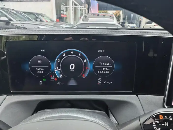 Volkswagen Tiguan L 2025 Model Pro 380TSI 4WD R-Line Smart collar Edition – фото 6