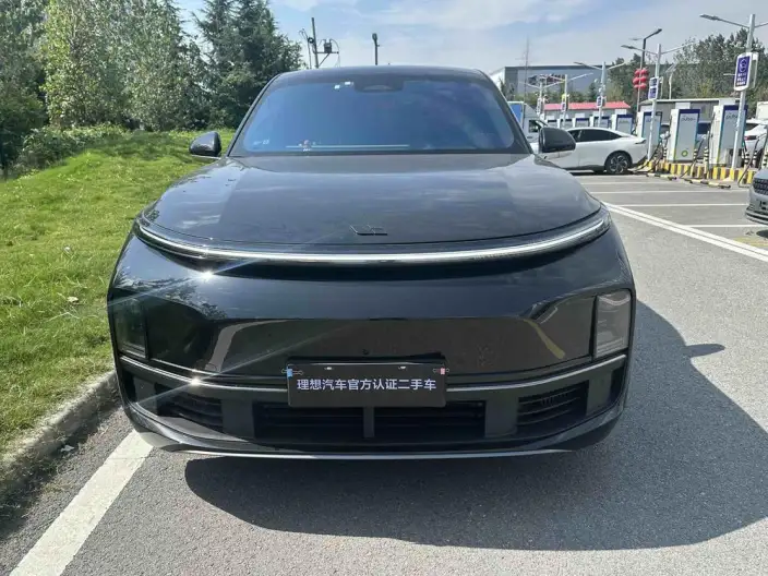 Li Auto L8 2024 Model Pro Edition