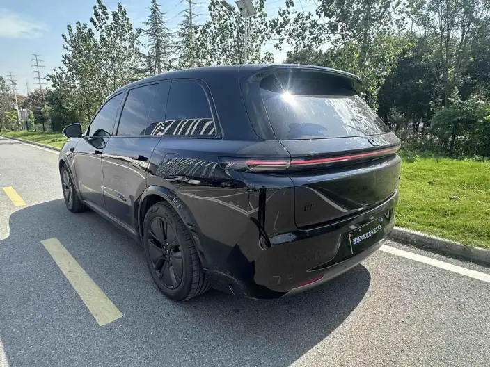 Li Auto L8 2024 Model Pro Edition