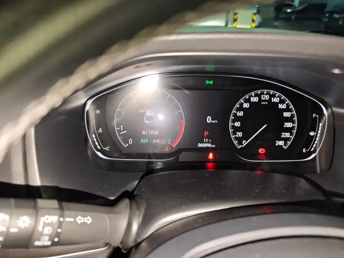 Honda Accord 2022 Model 260TURBO Deluxe Edition – фото 6