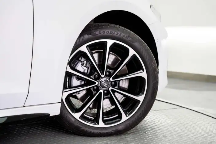 Audi A5 L 2026 Model 2.0T Sports Edition Plus – фото 7