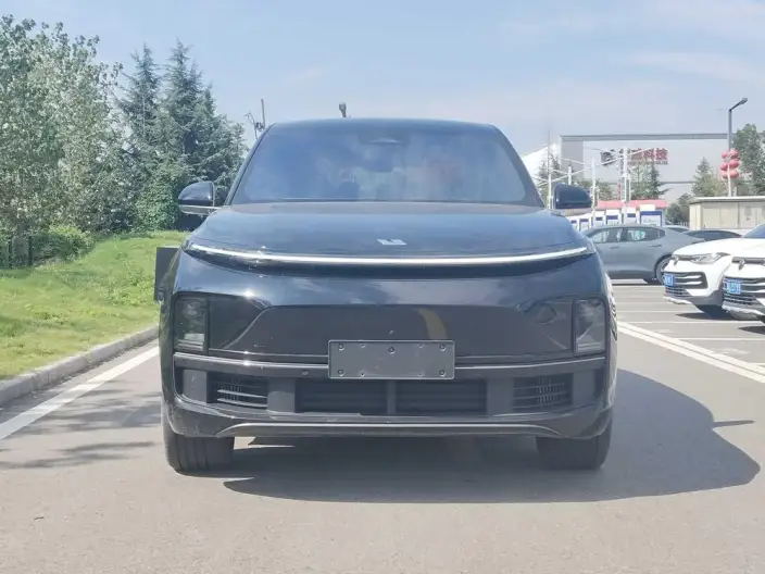 Li Auto L8 2024 Model Pro Edition