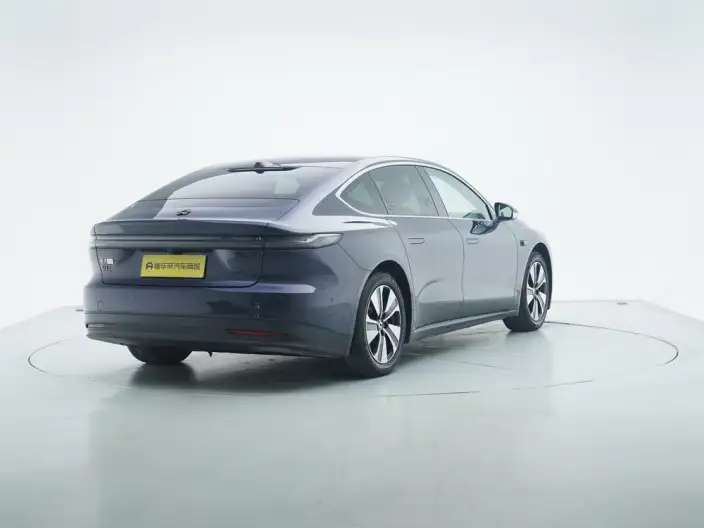 NIO ET7 2023 Model 75kWh – фото 7