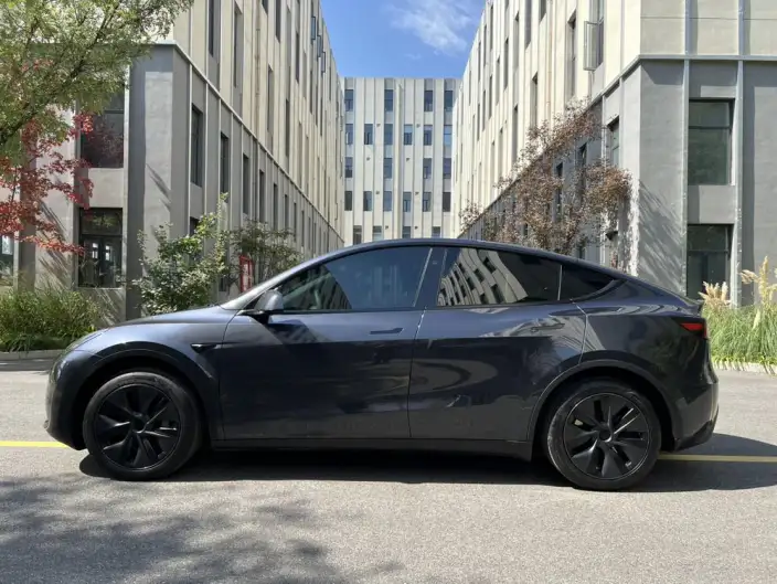 Model Y 2024 Model Rear-wheel drive version – фото 4