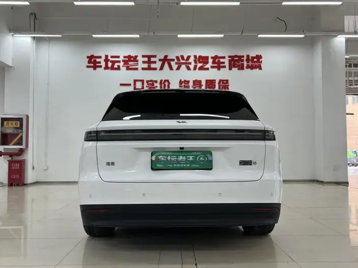 Li Auto i6 2025 Model 2WD Standard Edition – фото 5