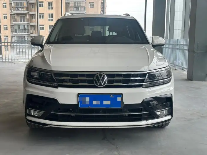 Volkswagen Tiguan L 2021 Model 380TSI Automatic 4WD R-Line Enjoy the version more 7 seat – фото 2