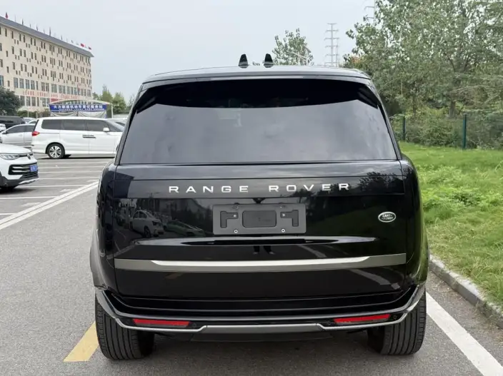 Range Rover 2025 Model 3.0 L6 400PS Shengshi Extended Edition – фото 6