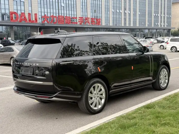 Range Rover 2025 Model 3.0 L6 400PS Shengshi Extended Edition – фото 7