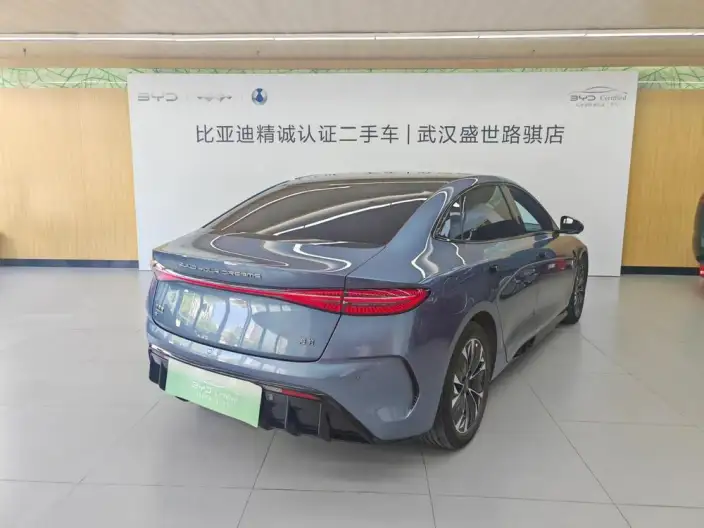BYD Seal 2023 Model 700KM Champion Edition Noble Model – фото 5