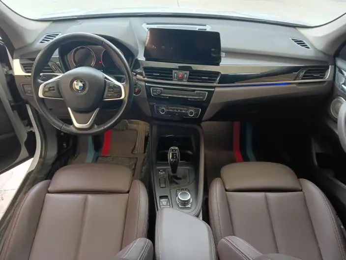 BMW X1 2022 Model sDrive20Li Fashion Model – фото 10