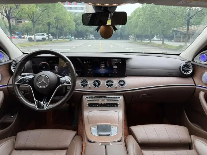 Mercedes-Benz E-Class 2022 Model Facelift II E 300 L Luxury Model sedan – фото 10